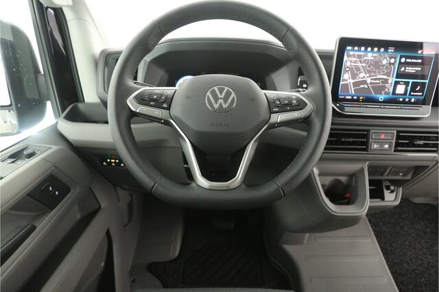Volkswagen CRAFTER 2.0 TDI DSG HIGHLINE EXCLUSIVE L3H3 | FACELIFT MODEL | BPM VRIJ | NIEUW 3000KG TREKHAAK VIRTUAL ADAPTIVE CRUISE LED 140PK CARPLAY 17"LMV
