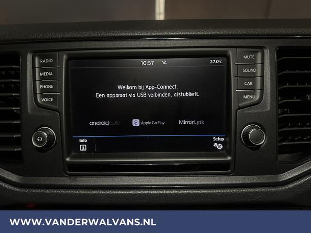 Volkswagen CRAFTER 2.0 TDI 140pk L3H3 (oude L2H2) Euro6 Airco | Camera | Cruisecontrol | Apple Carplay | bijrijdersbank android auto, chauffeursstoel,