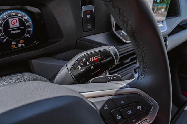 Volkswagen CRAFTER 2.0 TDI 140PK Automaat L3H3 Comfortline 2x LED | NAVI | Camera | Trekhaak | Airco |