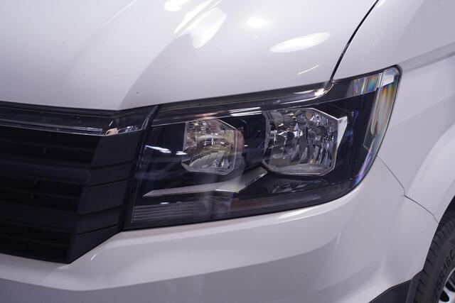 Volkswagen CRAFTER 2.0 TDI 140 pk L4 Autotransporter Airco, Cruise Control, Trekhaak 3.000 kg, BPM vrij, 3-Zits