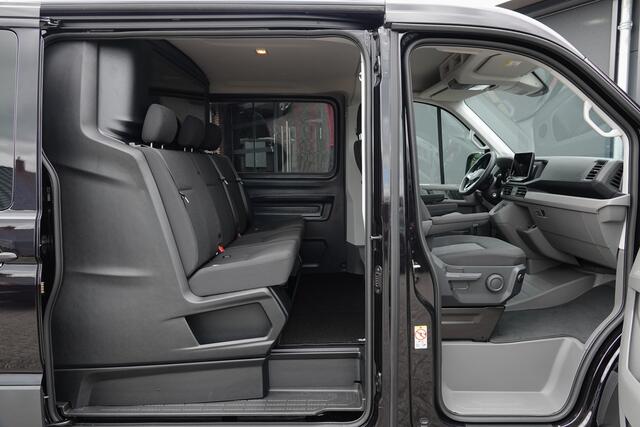 Volkswagen CRAFTER L3H2 | 177Pk Aut. | Dubbele Cabine | Nieuw Model | 10,4'' Navigatie | 19'' | Deep Black