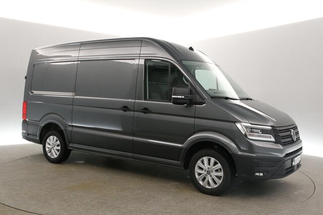 Volkswagen CRAFTER 2.0 TDI DSG HIGHLINE EXCLUSIVE L3H3 | FACELIFT MODEL | BPM VRIJ | NIEUW 3000KG TREKHAAK VIRTUAL ADAPTIVE CRUISE LED 140PK CARPLAY 17"LMV