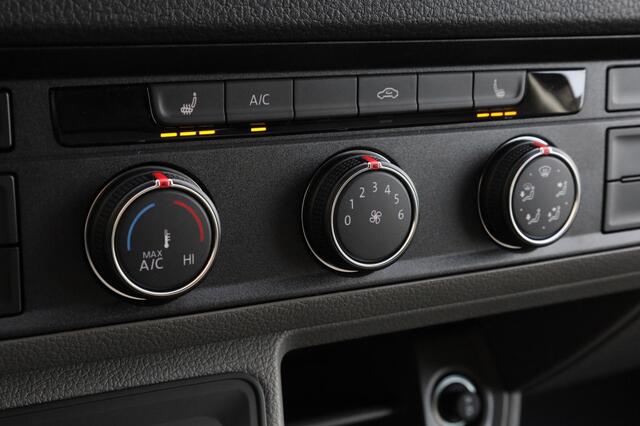 Volkswagen CRAFTER 2.0 TDI EU6 140PK DSG Exclusive L3 GVW 3.5T WB 3640mm | Trekhaak | Navi | ACC | DAB | 17 inch