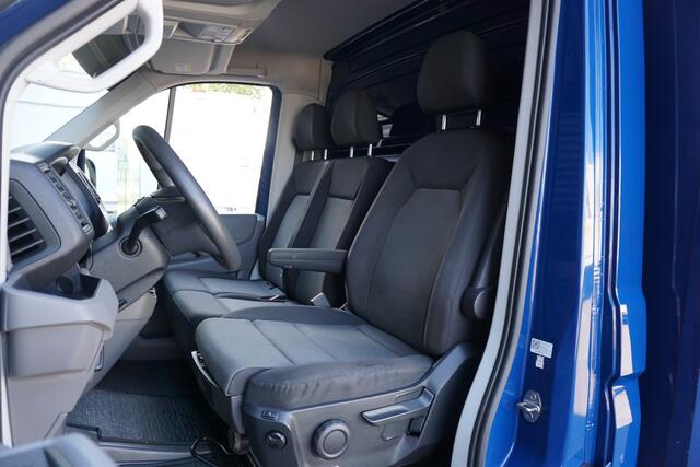 Volkswagen CRAFTER 35 | Bakwagen met laadklep 750 KG | Cruise | Navi | Voorruitverwarming