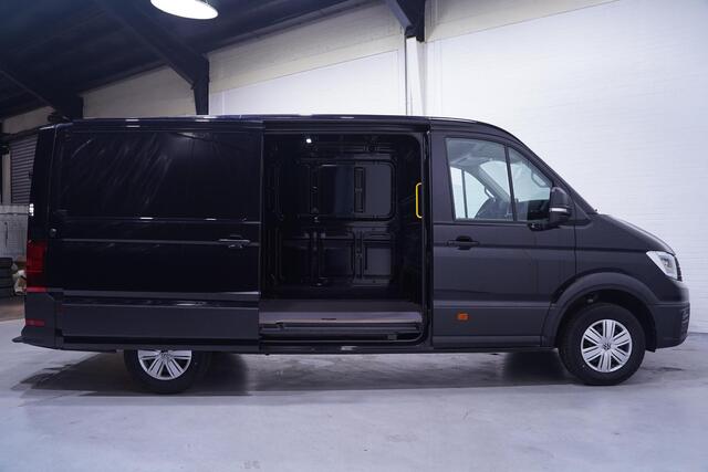 Volkswagen CRAFTER 2.0 TDI 140 pk DSG Aut. L3H2 nwe Model, Navi LED Koplampen, 270 Graden Deuren, PDC V+A, BPMK vrij, 3-Zits