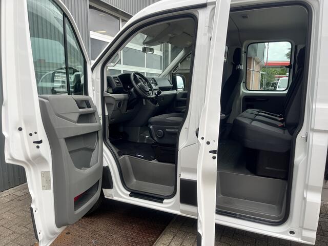 Volkswagen CRAFTER 35 2.0 TDI DC Open laadbak Airco Cruise controle Pick-up Euro 6 Parkeerhulp achter evt 2500kg trekgewicht 6 persoons p-up bakwagen open laadbak Pritsche