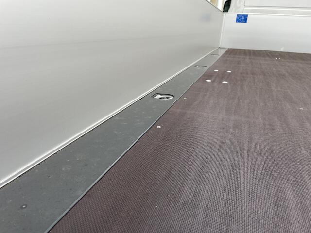 Volkswagen CRAFTER 35 2.0 TDI L4 DC 177 PK Hand | Trekhaak | App-Connect | PDC