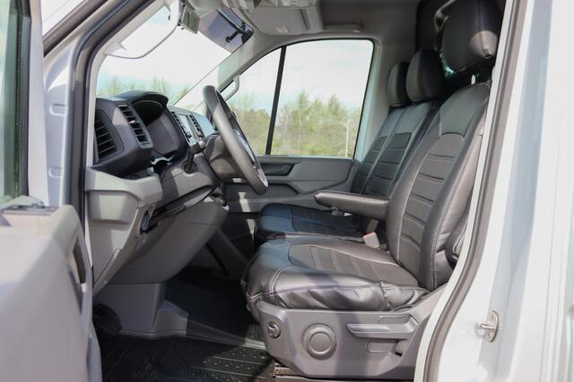 Volkswagen CRAFTER 35 2.0TDI 177PK, L3H3, DSG, Comfortline, ACC, Trekhaak, Navigatie, Apple CarPlay, Leder!