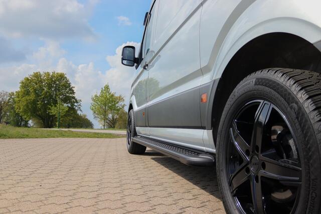 Volkswagen CRAFTER 35 2.0TDI 177PK, L3H3, DSG, Comfortline, ACC, Trekhaak, Navigatie, Apple CarPlay, Leder!