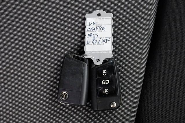 Volkswagen CRAFTER 35 2.0 TDI 177pk L3H3 (L2H2) DSG-Automaat D.C. Highline LED/ACC/Navi 03-2019