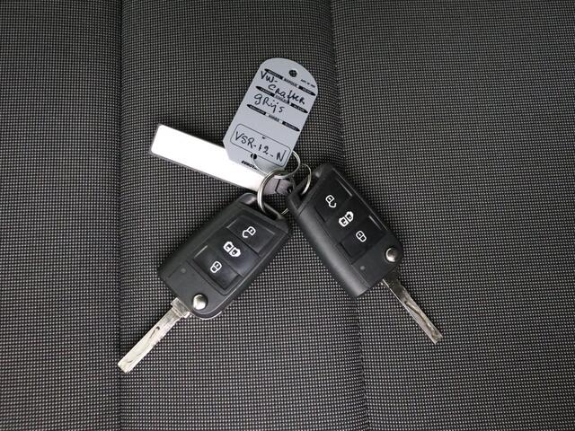 Volkswagen CRAFTER 2.0TDI 140PK DSG Automaat L4H3 Highline | Navigatie | Camera | Airco | Cruise | 3-Persoons