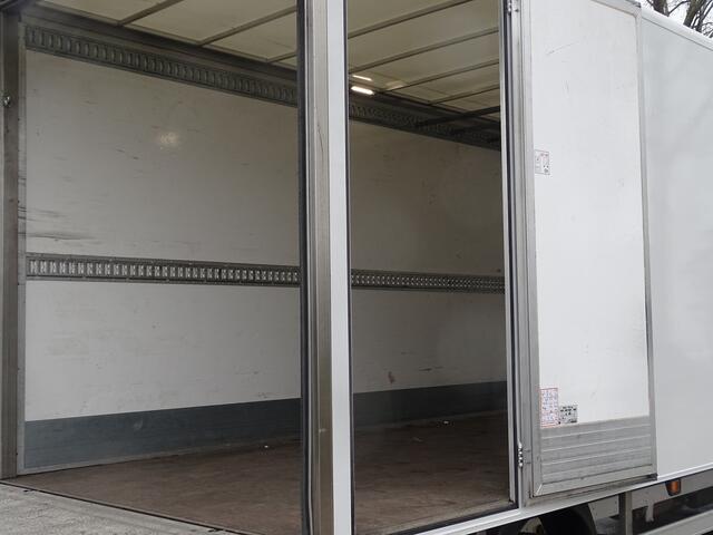 Volkswagen CRAFTER 2.0 TDI | 141 PK | Highline | Bakwagen | BPM Vrij |