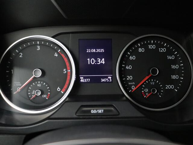 Volkswagen CRAFTER 2.0TDI 140PK DSG Automaat L3H3 Exclusive 75" Led | Leder | Navigatie | Camera | Airco | Cruise