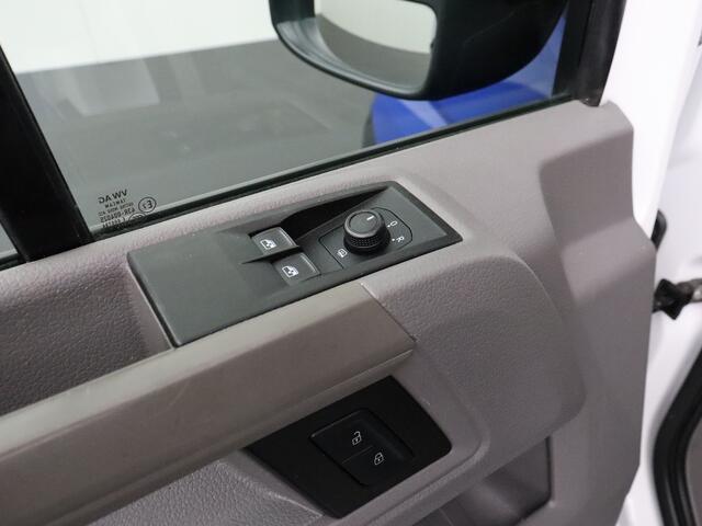 Volkswagen CRAFTER 2.0TDI L3H3 Comfortline Laadklep | Laadlift | Airco | Camera | Betimmering