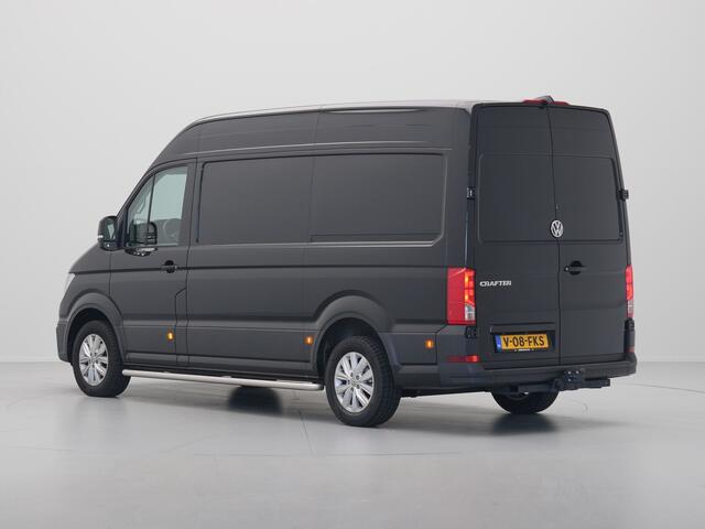 Volkswagen CRAFTER 35 2.0 TDI L3H3 Exclusive EURO VI Trekhaak Navigatie Camera Acc Pdc Stoel/Stuurverwarming Carplay