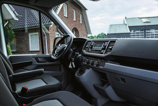 Volkswagen CRAFTER 2.0 TDI 140PK Automaat L4H3 PDC V+A | 3 zits. | Bluetooth | Cruise Controle |