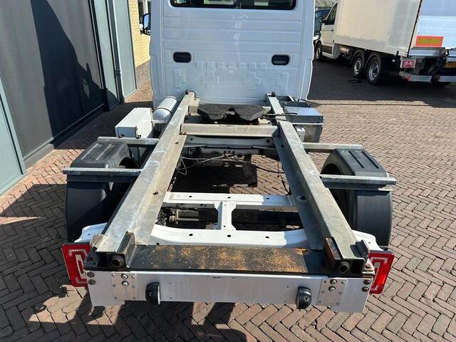 Volkswagen CRAFTER 2.0 TDI 180PK DSG BE TREKKER