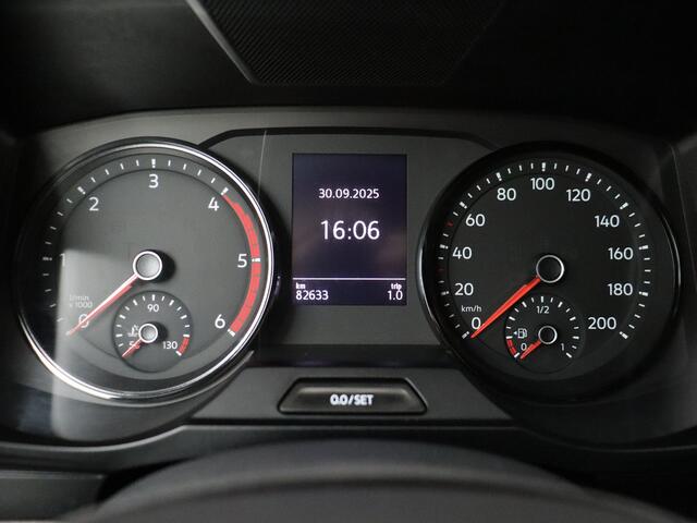 Volkswagen CRAFTER 2.0TDI 140PK DSG Automaat L3H3 | Multimedia | Camera | Airco | Cruise | 3-Persoons | Betimmering