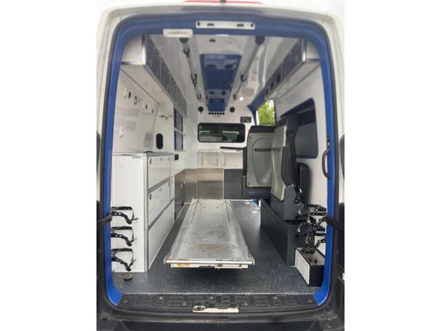 Volkswagen CRAFTER 35 L2H2 Ambulance Diesel 3500 kg!