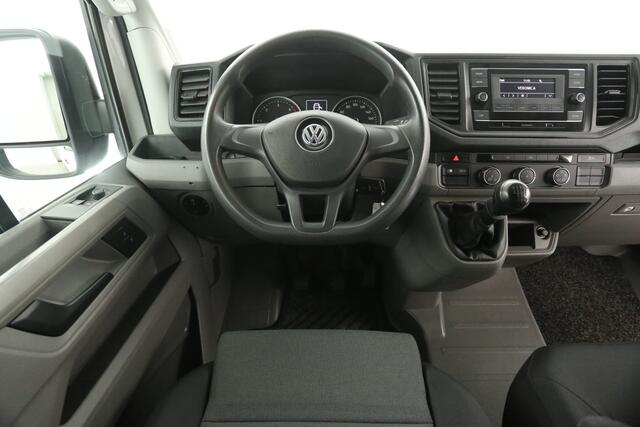 Volkswagen CRAFTER 35 2.0 TDI L3H2 | 177PK | 3500kg Trekgew. | Airco | Cruise | 3-Zits | Trekhaak