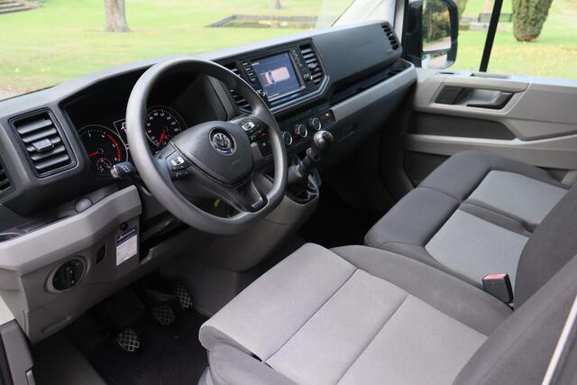 Volkswagen CRAFTER 35 2.0 TDI L5H3 Trendline 2018 Carplay | Cruise control | Airco | Navigatie | Camera | DAB+ | PDC | Elektrische ramen + spiegels | Ergocomfort