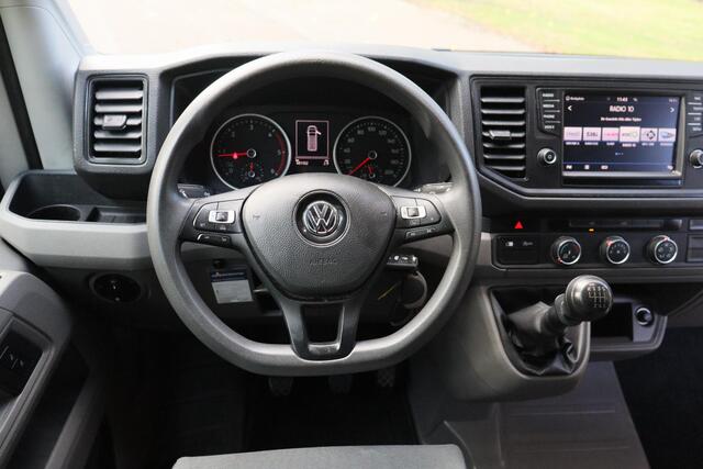 Volkswagen CRAFTER 35 2.0 TDI L5H3 Trendline 2018 Carplay | Cruise control | Airco | Navigatie | Camera | DAB+ | PDC | Elektrische ramen + spiegels | Ergocomfort