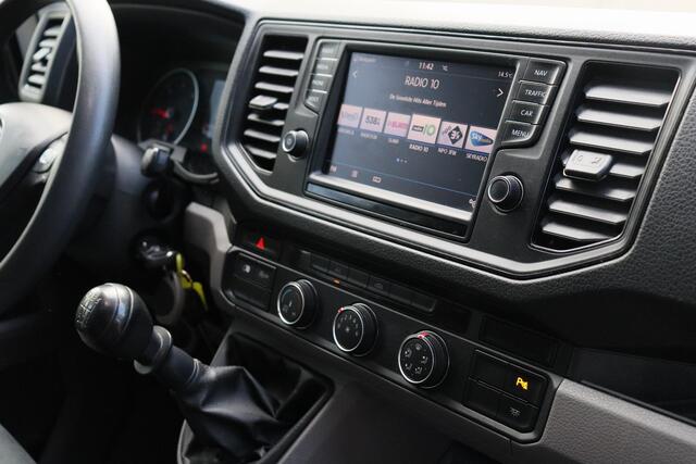 Volkswagen CRAFTER 35 2.0 TDI L5H3 Trendline 2018 Carplay | Cruise control | Airco | Navigatie | Camera | DAB+ | PDC | Elektrische ramen + spiegels | Ergocomfort