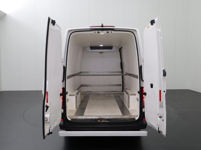 Volkswagen CRAFTER 2.0TDI 140PK L4H3 Koelauto | Navigatie | Airco | Cruise