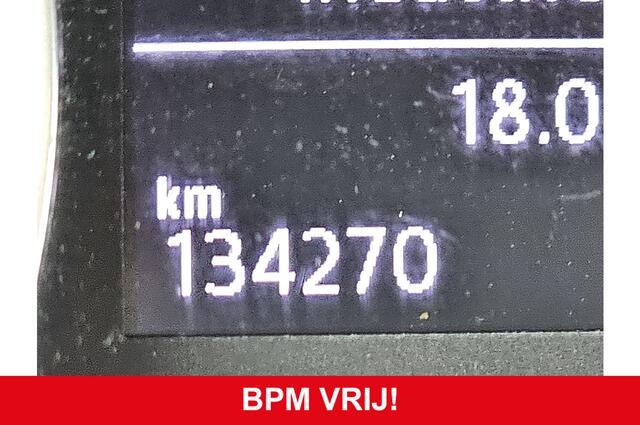 Volkswagen CRAFTER 35 2.0 TDI L3H3 airco, navi, camera, 134 dkm