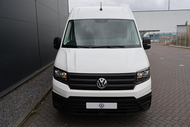 Volkswagen CRAFTER 35 2.0 TDI L3H3 Comfortline EURO VI | 140 PK | Trekhaak | Navigatiesysteem | Parkeersensoren |