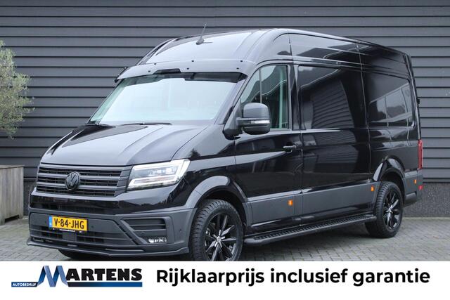 Volkswagen CRAFTER 2.0 TDI 140pk DSG L3H3 Exclusive Black Style Facelift BPM vrij! Trekhaak Camera Leder Led Zonneklep Sidesteps Navigatie
