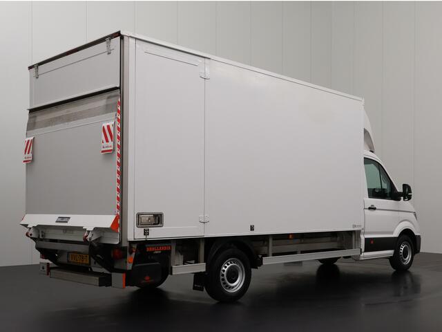 Volkswagen CRAFTER 2.0TDI 140PK Bakwagen+Laadklep | 4,45 Laadlengte | Navigatie | Airco | Cruise | 3-Persoons | Dakspoiler | Zijdeur