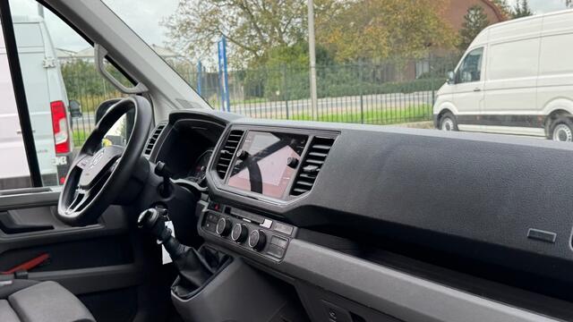 Volkswagen CRAFTER 2.0 TDI 75KW 102PK EURO 6 L2H3 EURO 6 AIRCO/ NAVIGATIE/ CAMERA/ CRUISE CONTROL/ 100% DEALERONDERHOUDEN