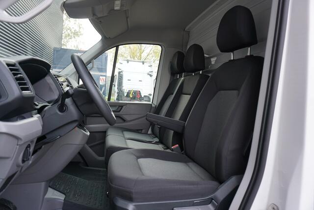 Volkswagen CRAFTER 35 | 177 PK AUT | L3 Bakwagen EL | Laadklep 750 KG | App-Connect | Camera