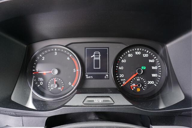 Volkswagen CRAFTER 35 | 177 PK AUT | L3 Bakwagen EL | Laadklep 750 KG | App-Connect | Camera