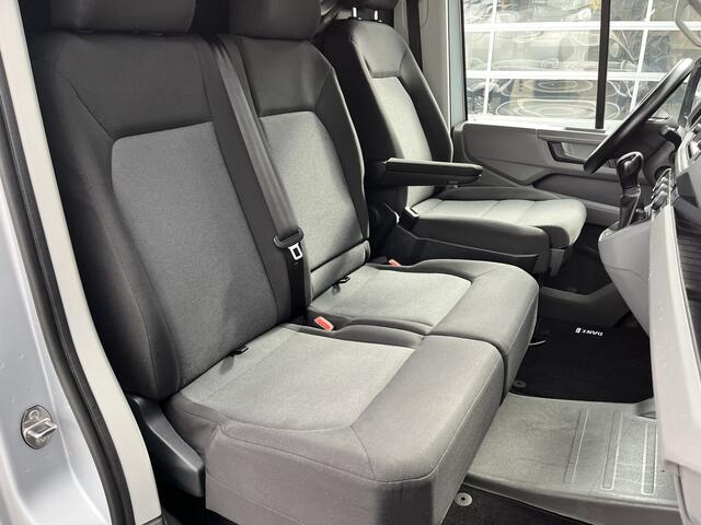 Volkswagen CRAFTER 35 2.0 TDI L3H3/L2H2 Airco Cruise controle Camera Telefoonverbinding Parkeersensoren voor en achter Imperiaal Kastinrichting Lang hoog 3-Persoons Euro 6 Bpm vrij voor particulier gebruik !!