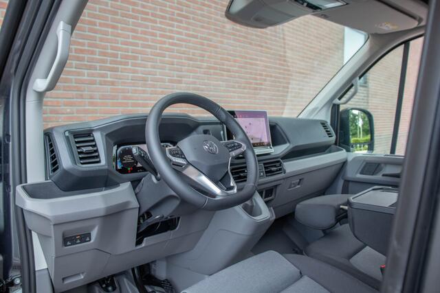 Volkswagen CRAFTER 35 2.0 TDI 177pk Automaat L3H2 ** BPM VOORDEEL, NIEUW ** Adaptive Cruise, 2x schuifdeur, Stoelverwarming, Carplay, Full LED, Camera.