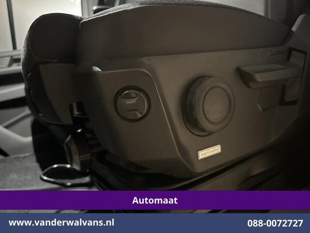 Volkswagen CRAFTER 2.0 TDI 141pk Automaat L3H3 L2H2 Euro6 Airco | Camera | Apple Carplay | Android Auto Chauffeursstoel, 3000kg trekvermogen, Parkeersensoren, Bijrijdersbank