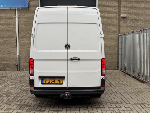 Volkswagen CRAFTER 35 2.0 TDI 141PK Euro 6 L3H3 CarPlay/cruise control/trekhaak