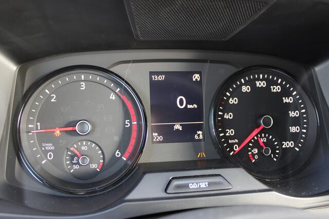 Volkswagen CRAFTER 35 Dubbel Cabine 2.0 TDI 140PK L3H3 |LED|AUTOMAAT|18-INCH|CAMERA|