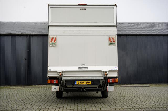 Volkswagen CRAFTER 35 2.0 TDI 177PK | Bakwagen met laadklep | Airco | Adapt.cruise | 3-Zits