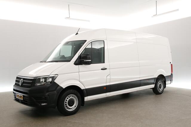 Volkswagen CRAFTER 35 2.0 TDI L4H3 | 177PK | 3000kg Trekgew. | Aut. | Airco | 3-Zits | Carplay | Trekh. | Camera | Parkeersens.