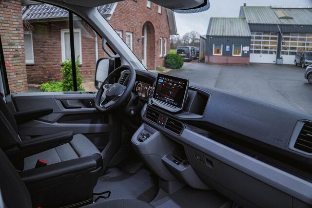 Volkswagen CRAFTER 2.0 TDI 177PK Automaat L3H3 Comfortline 2x LED | NAVI | Ergo. bestuurdersstoel | Camera | Trekhaak |