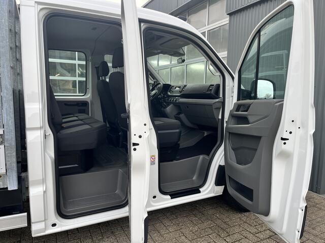 Volkswagen CRAFTER 35 2.0 TDI DC 140pk Kipper Openlaadbak Airco Cruise controle Trekhaak 3.000kg trekgewicht 6-Persoons Euro 6 Dubbele cabine Telefoonverbinding 1e eigenaar Open laadbak Pick-up p-up Bakwagen Kieper