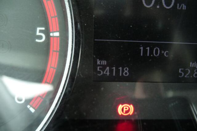 Volkswagen CRAFTER 35 2.0 TDI L3H3 Comfortline voorheen L2H2 FWD 140 pk 12-23 trekhaak 3000kg