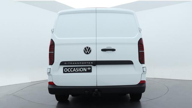 Volkswagen E-Transporter e-Transporter L2H1 64kWh 218pk RWD 3.2T Life-Intro /Direct leverbaar