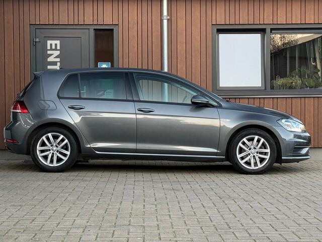 Volkswagen GOLF 1.5 TSI DSG acc stoelverw. goed onderhouden!