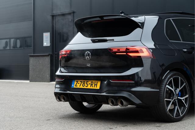 Volkswagen GOLF 2.0 TSI R 4Motion 320PK | Pano | HUD | Akra | ACC | Leder | Memory | Performance | Camera | Nurnburger Modus | H&K | Lane & Side Assis | Blind Spot
