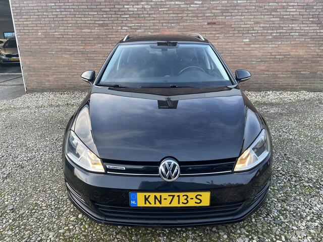 Volkswagen GOLF Variant 1.0 TSI Connected Series APK tot 26-10-2025