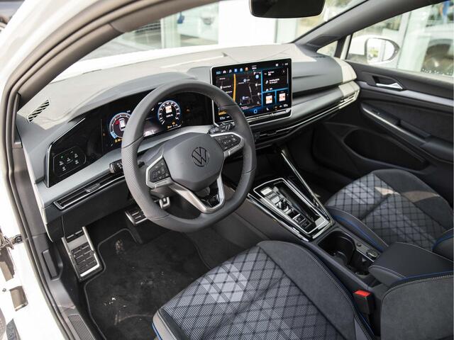 Volkswagen GOLF Variant 1.5 eTSI R-Line Edition | Assistance pakket plus | Koplampverlichting led matrix | Climatronic |